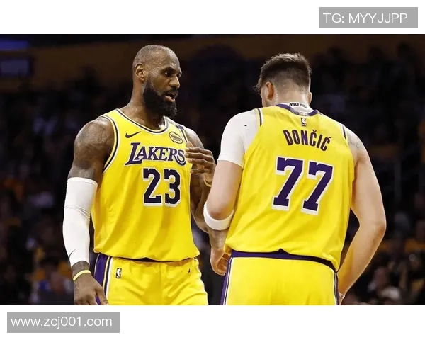 2021年1月16日湖人与鹈鹕队的精彩对决回顾与赛后分析 2021年1月16日湖人与鹈鹕队的精彩对决回顾与赛后分析