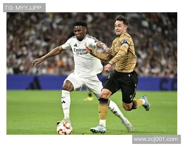 皇马与勒沃库森上半场激战回顾球员表现与战术分析